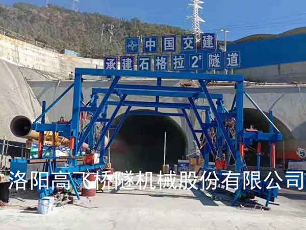 水溝電纜槽臺(tái)車